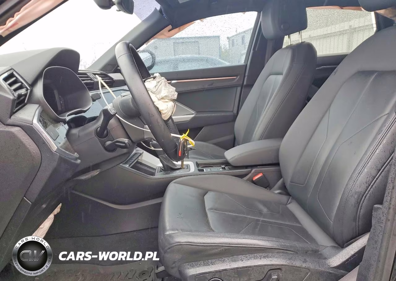 2020 Audi Q3 Premium S Line VIN:WA1DECF36L1124787 - 7