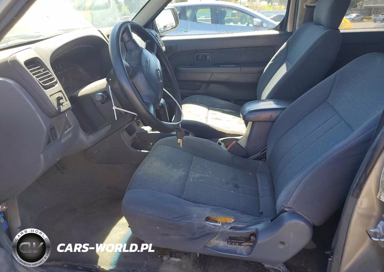 2001 Nissan Frontier Xe VIN:1N6ED27T11C386799 - 7