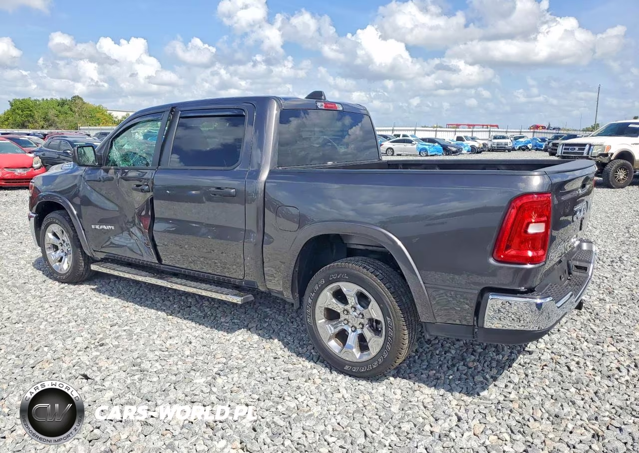 2025 Ram 1500 Big Horn VIN:1C6RREFGXSN657500 - 2
