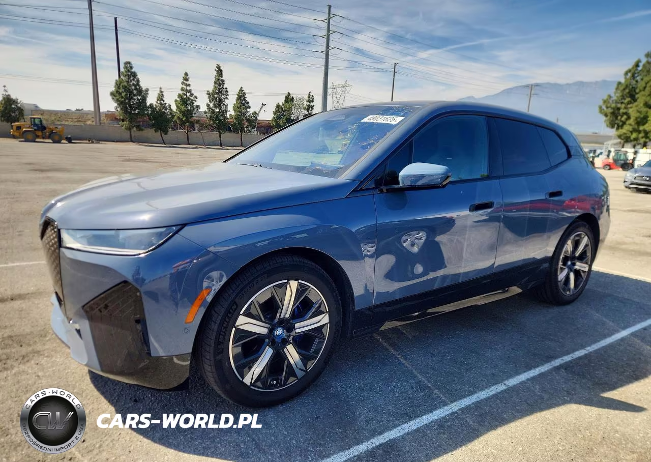 2023 BMW Ix xDrive50