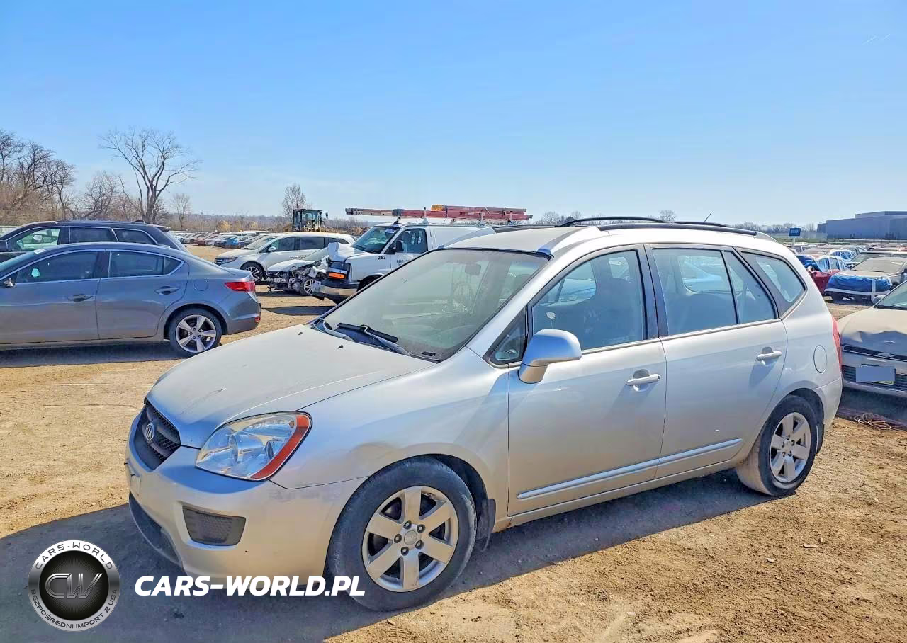 2007 Kia Rondo Lx