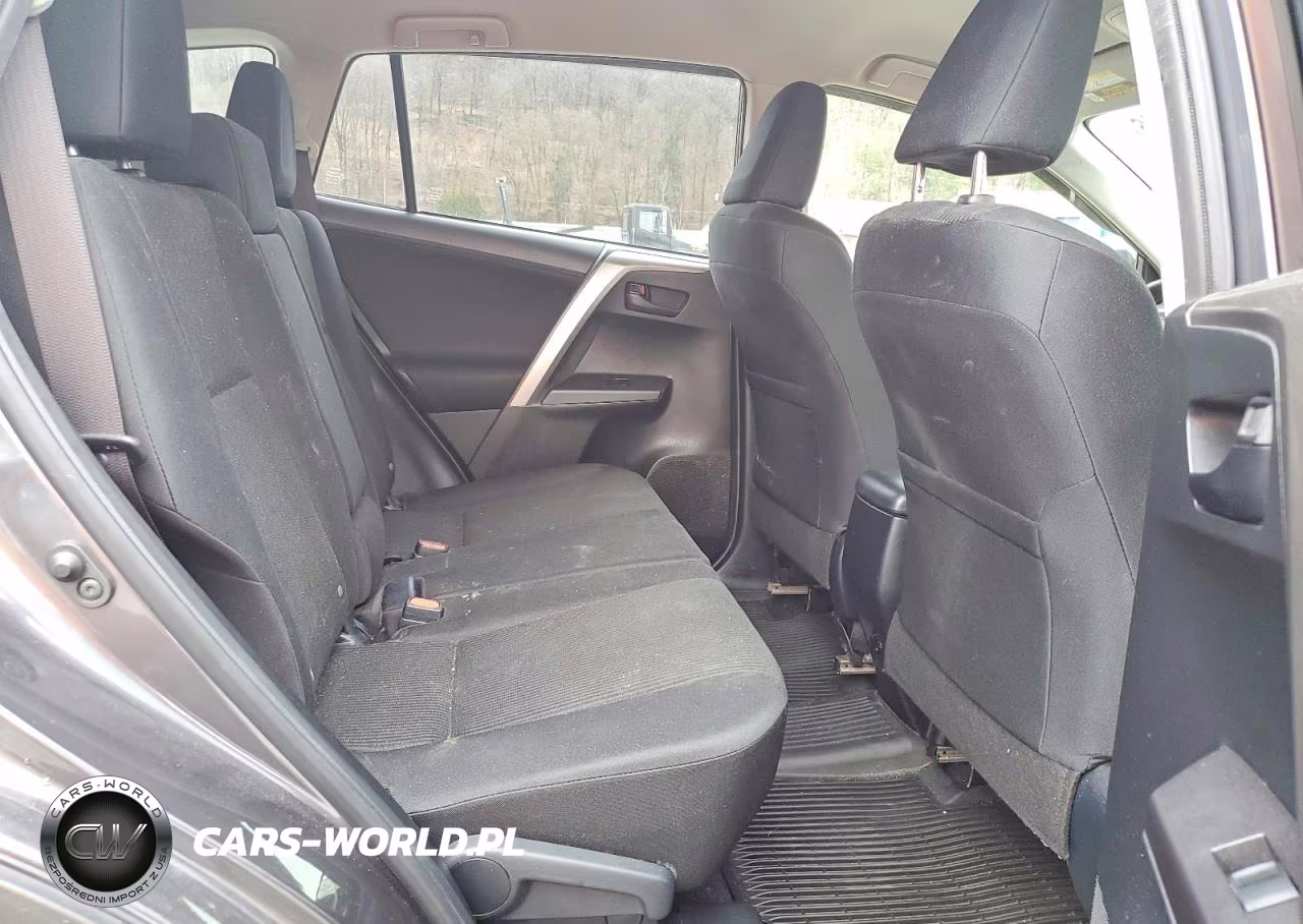 2018 Toyota Rav4 Le VIN:JTMZFREV0JJ211029 - 11