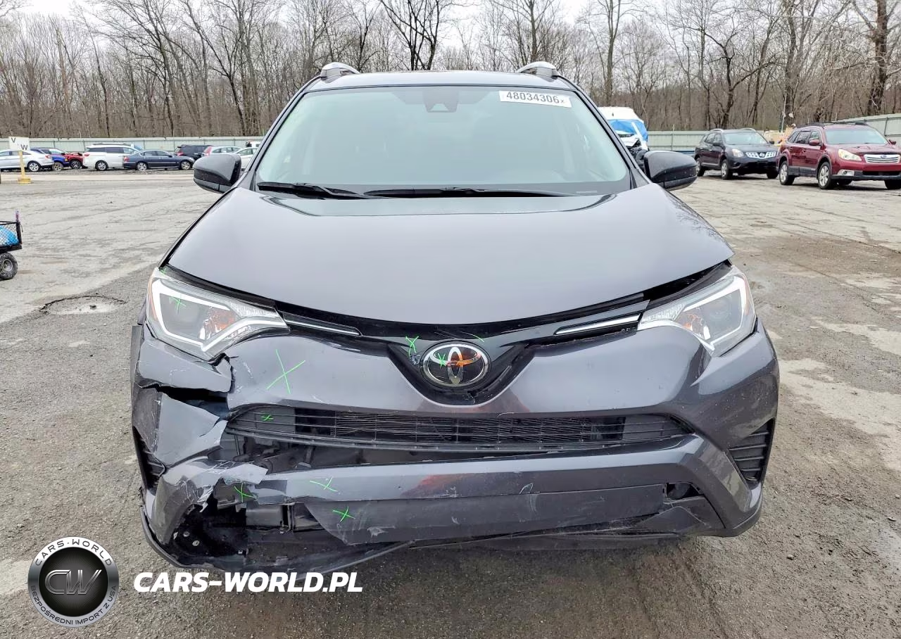 2018 Toyota Rav4 Le VIN:JTMZFREV0JJ211029 - 5