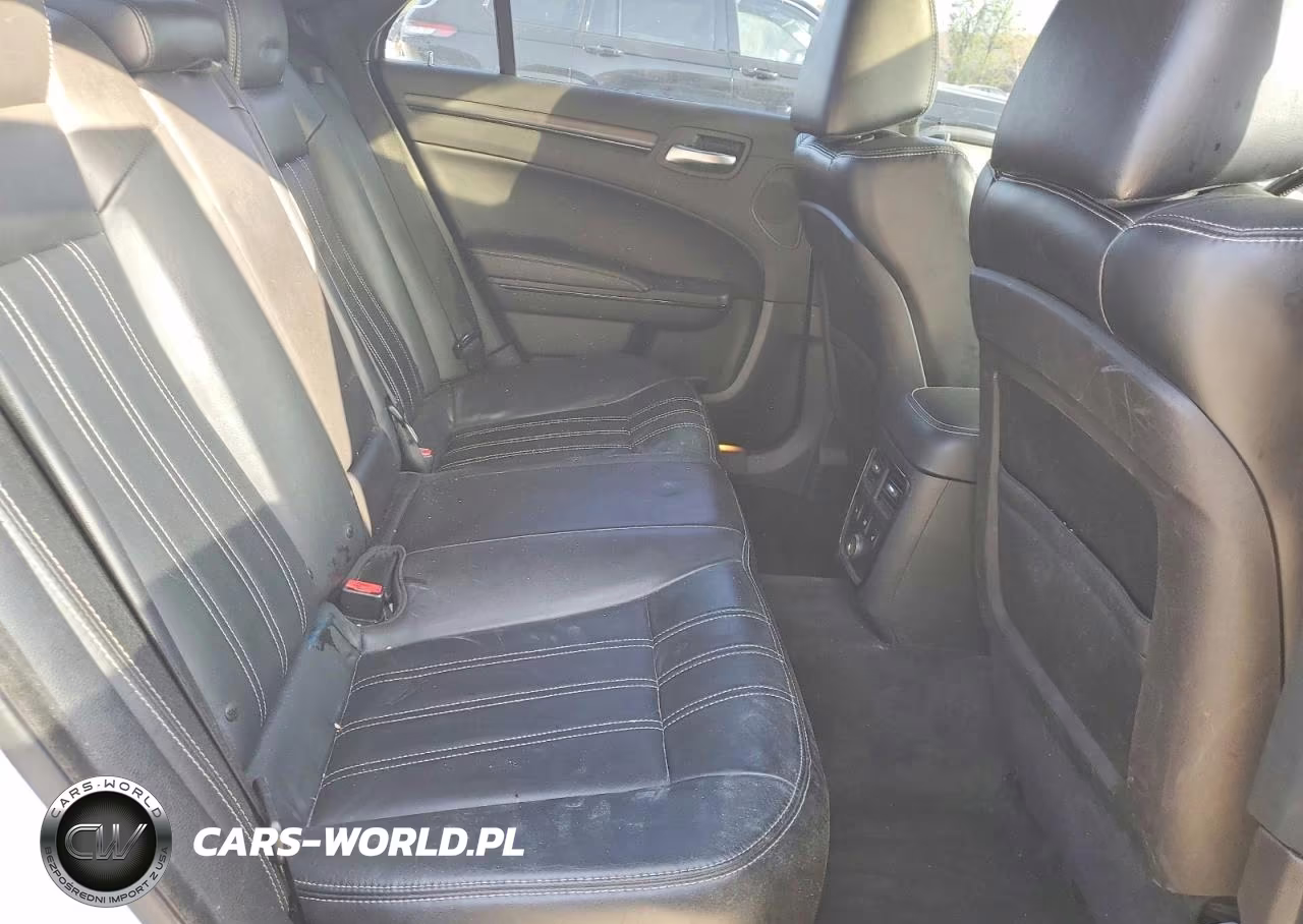 2012 Chrysler 300 S VIN:2C3CCABG9CH216731 - 10