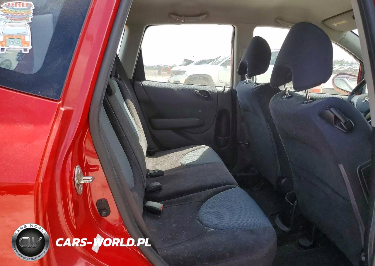 2008 Honda Fit Sport VIN:JHMGD38678S073667 - 10