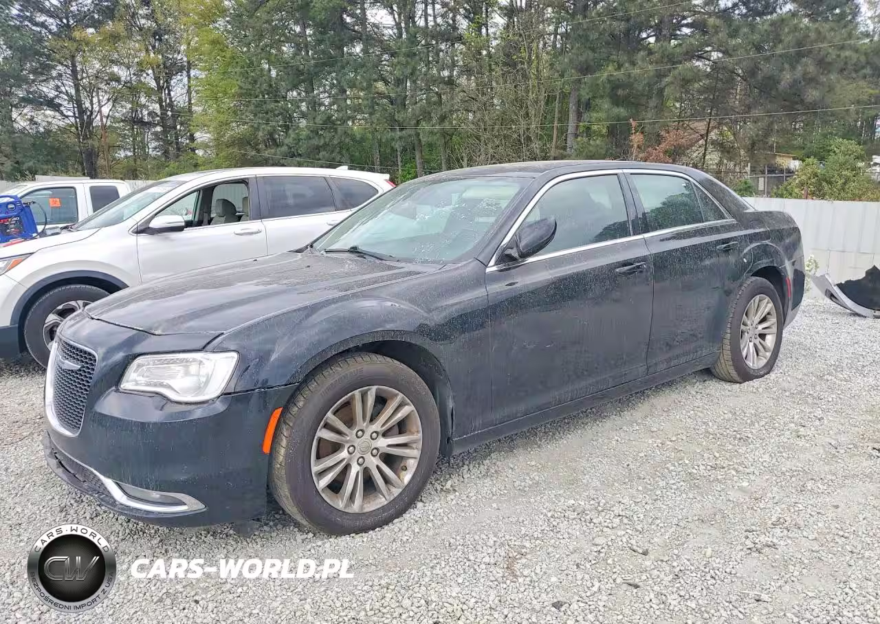 2018 Chrysler 300 Touring