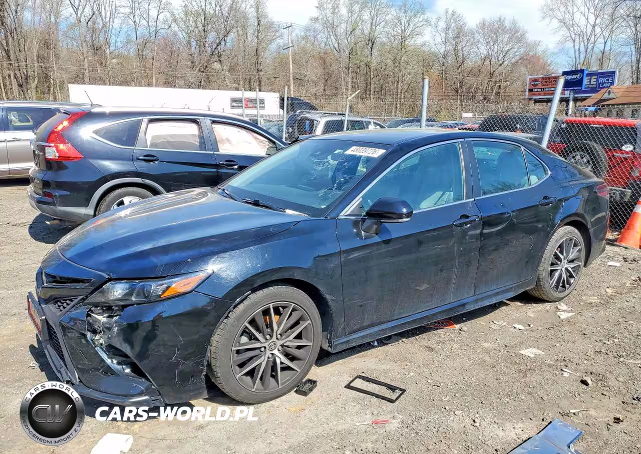 2022 Toyota Camry Se