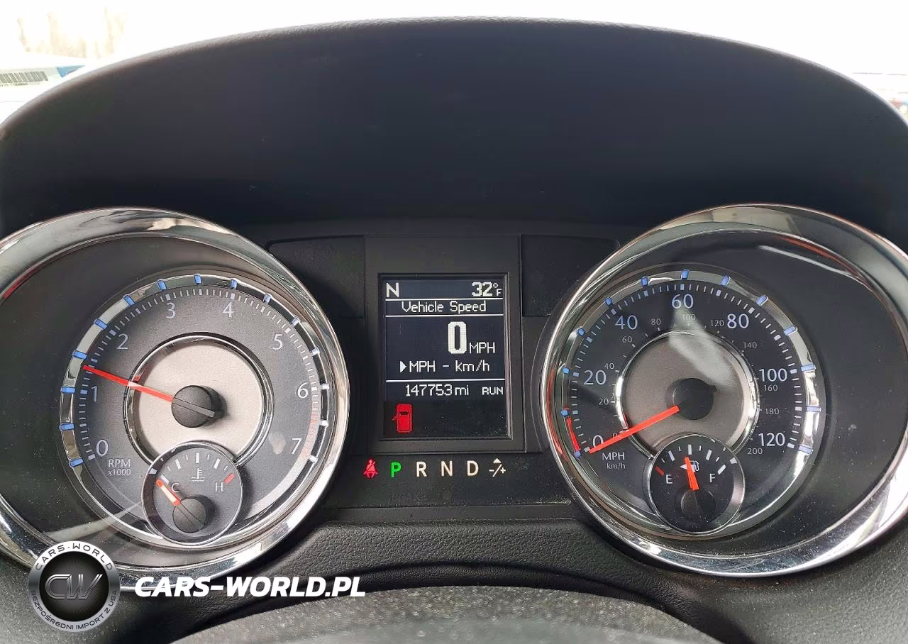 2013 Chrysler Town & Country Touring L VIN:2C4RC1CG0DR659768 - 9