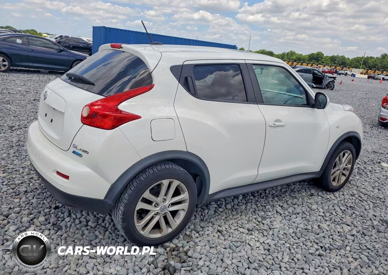 2013 Nissan Juke S VIN:JN8AF5MVXDT210538 - 3