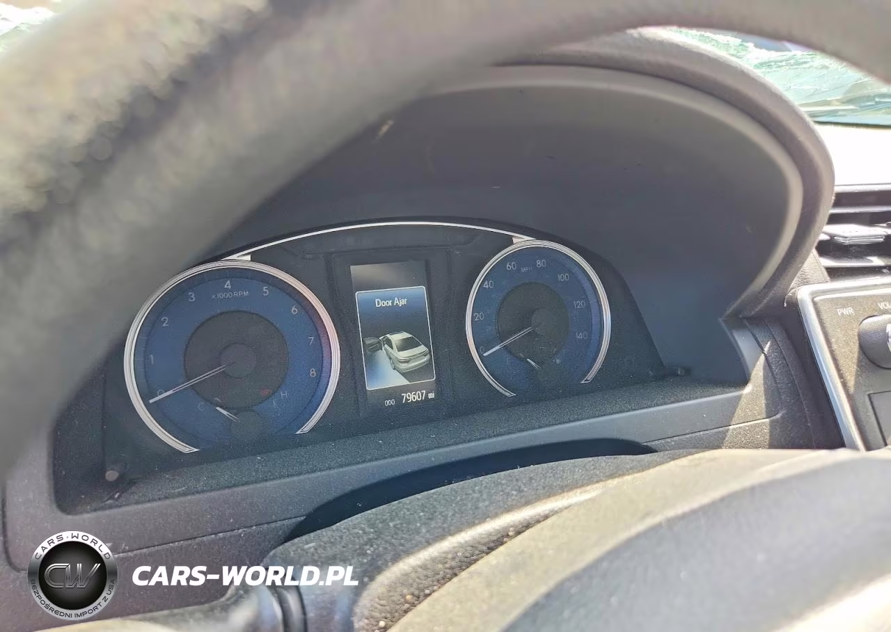 2017 Toyota Camry Le VIN:4T1BF1FK7HU672501 - 9