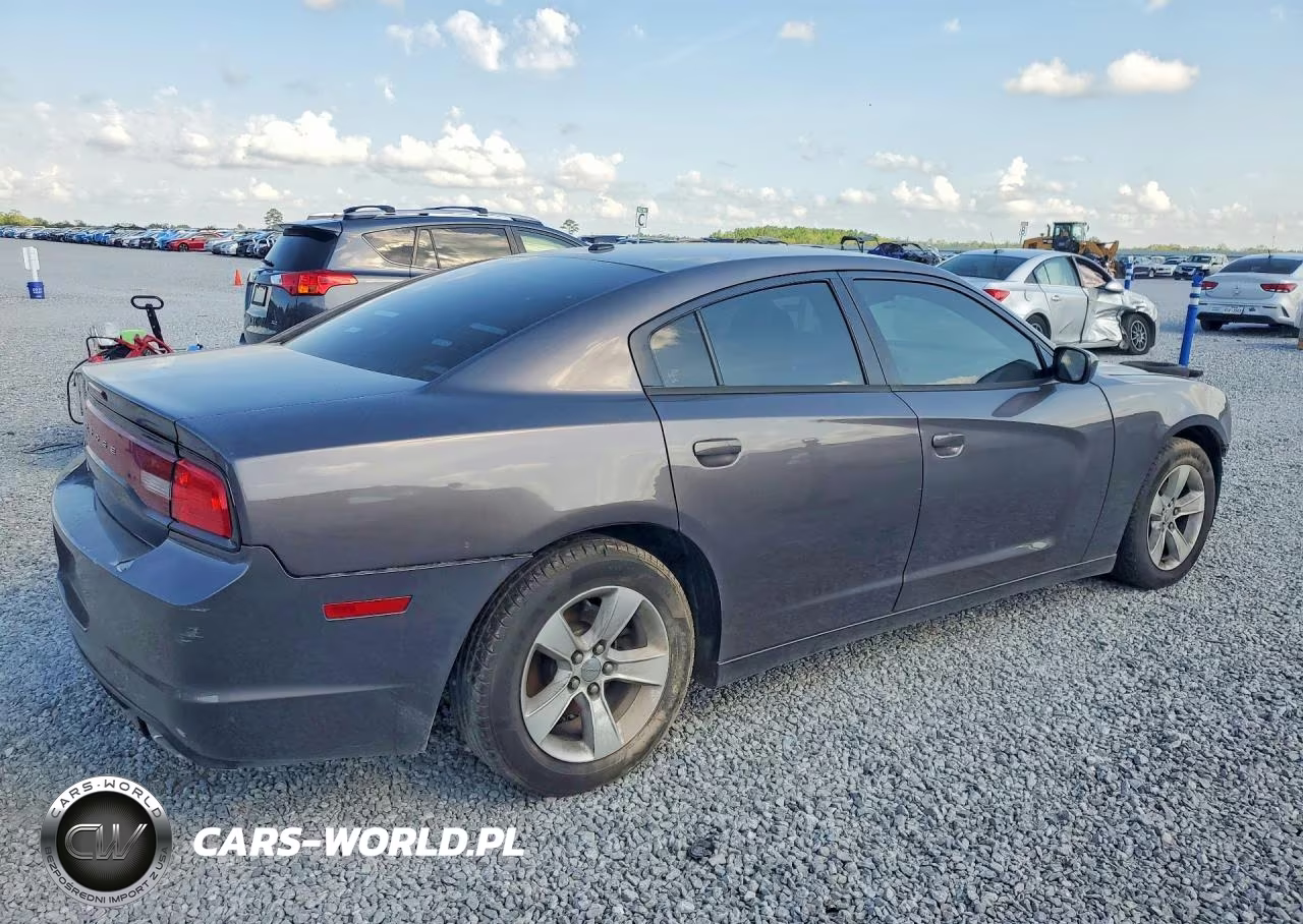 2013 Dodge Charger Se VIN:2C3CDXBGXDH566757 - 3