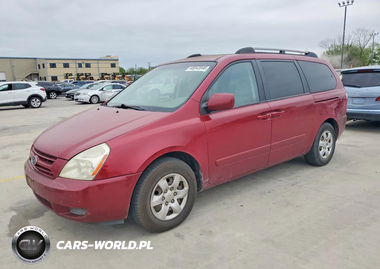 2008 Kia Sedona Lx