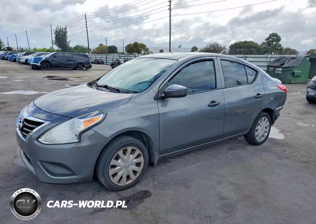 2016 Nissan Versa 1.6 S