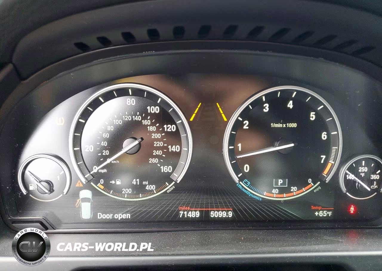 2018 BMW X5 xDrive35I VIN:5UXKR0C52JL072709 - 9