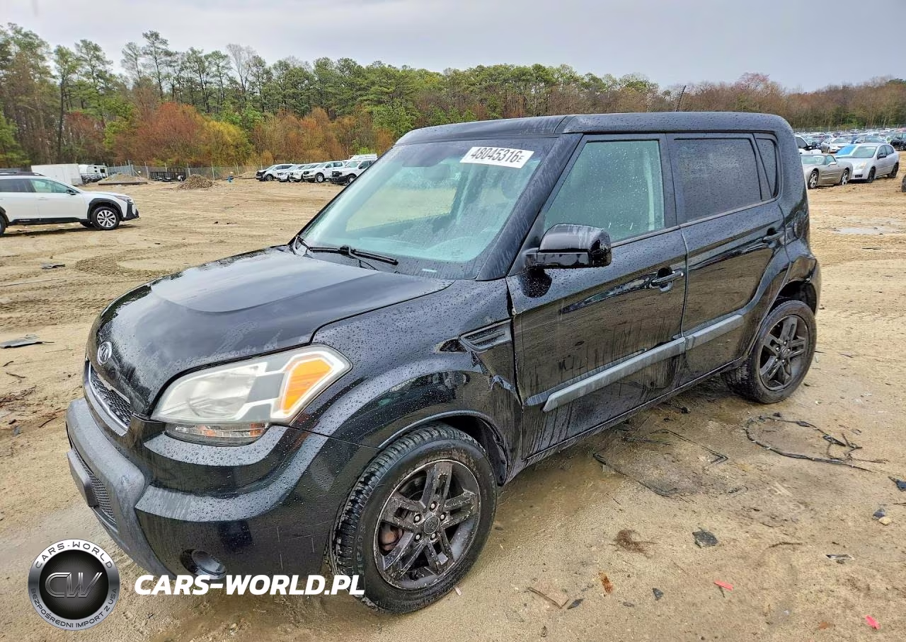 2011 Kia Soul +