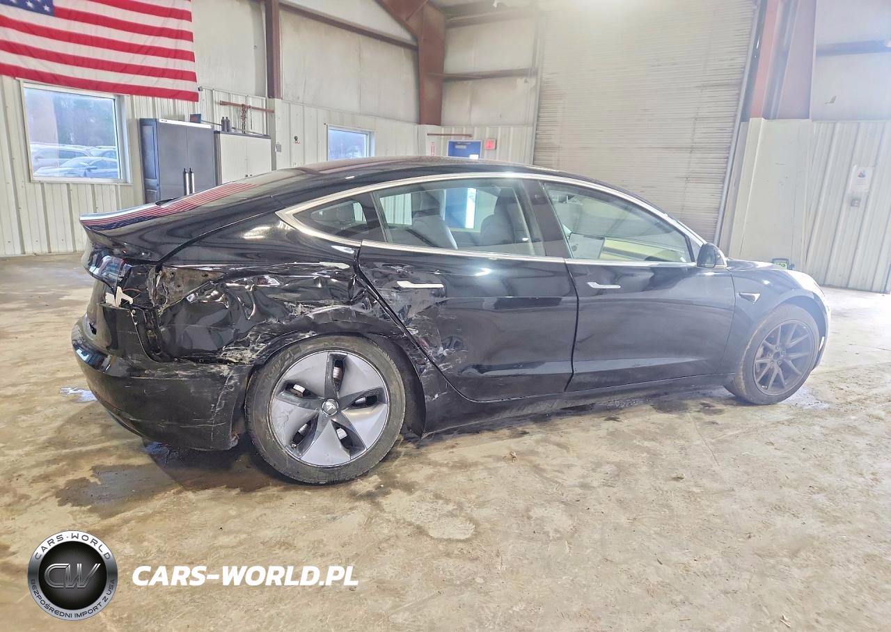 2018 Tesla Model 3 VIN:5YJ3E1EA2JF044302 - 3