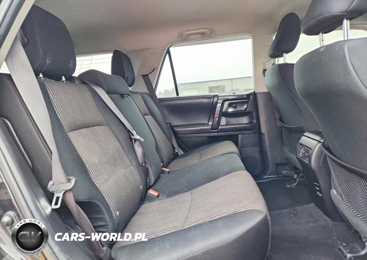 2018 Toyota 4Runner Trd Off-Road VIN:JTEBU5JR5J5493374 - 11