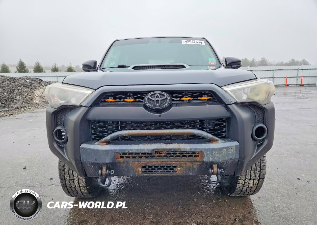 2018 Toyota 4Runner Trd Off-Road VIN:JTEBU5JR5J5493374 - 5