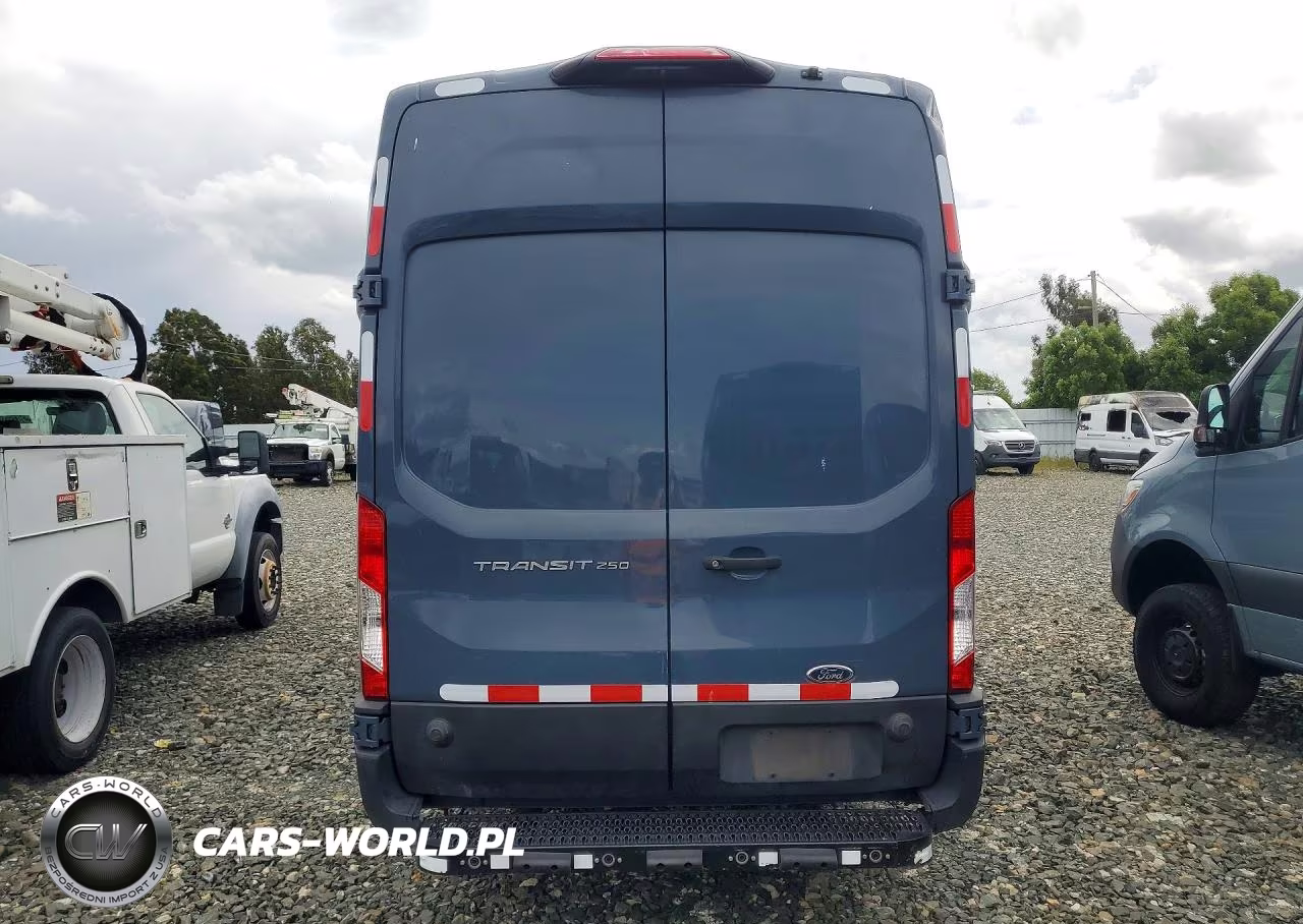 2020 Ford Transit T-250 VIN:1FTBR3X82LKA87503 - 6