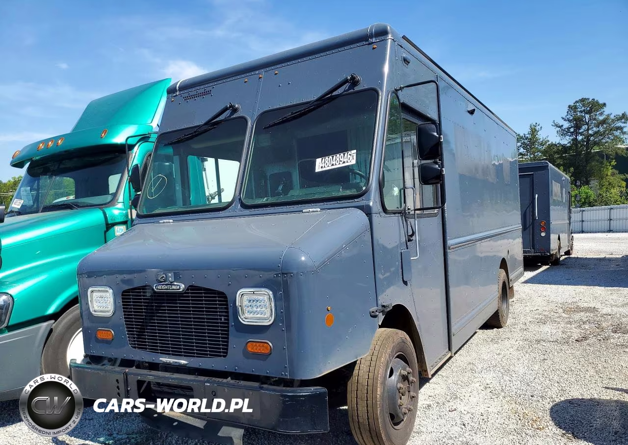 2020 Freightliner Mt45G Chassis Delivery Truck