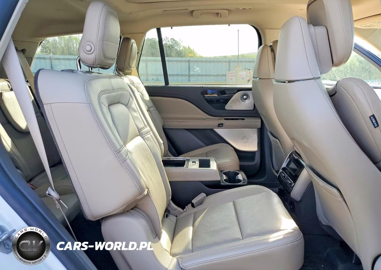 2020 Lincoln Aviator Reserve VIN:5LM5J7XC4LGL19482 - 11