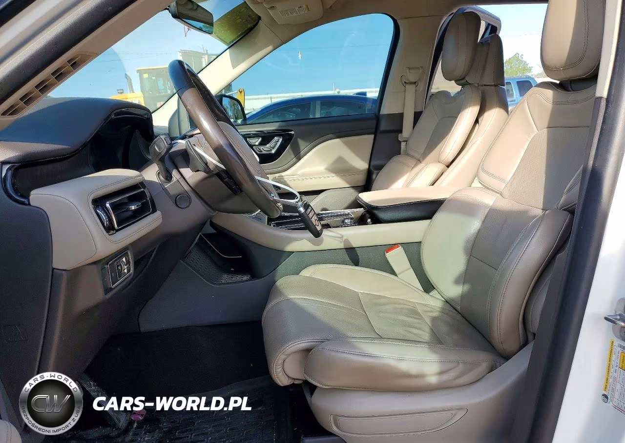 2020 Lincoln Aviator Reserve VIN:5LM5J7XC4LGL19482 - 7