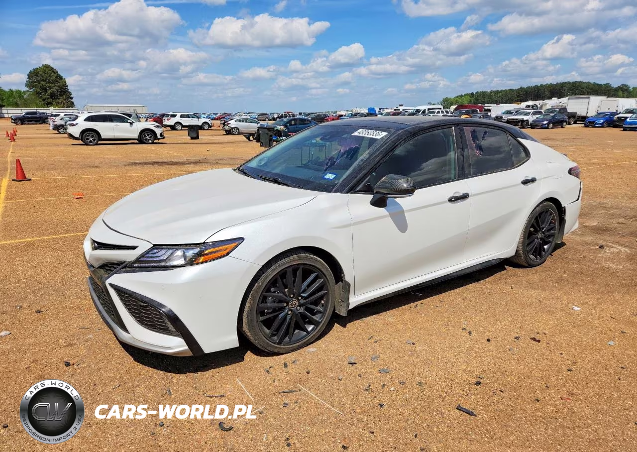 2021 Toyota Camry Xse V6 – zdjęcie 1 z 12