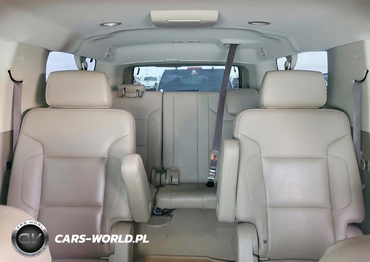 2020 Chevrolet Suburban K1500 Premier VIN:1GNSKJKC0LR174092 - 10