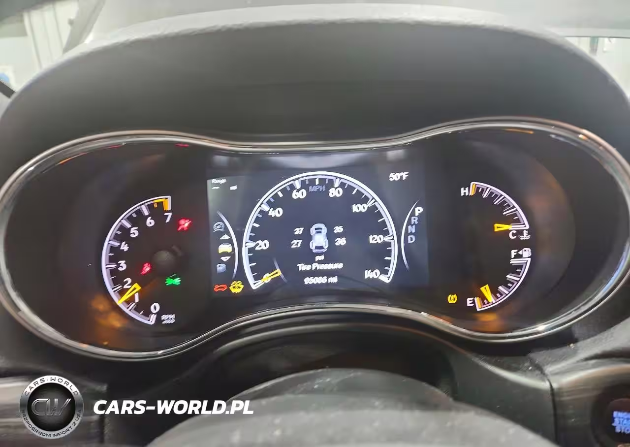 2019 Jeep Grand Cherokee Laredo VIN:1C4RJFAG7KC777795 - 9