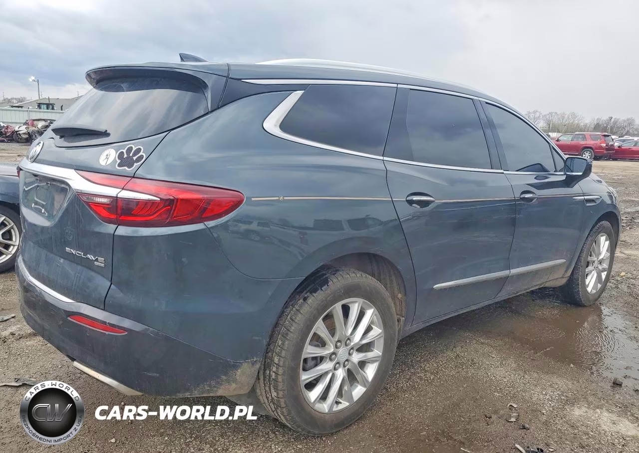 2018 Buick Enclave Premium VIN:5GAEVBKW0JJ133097 - 3