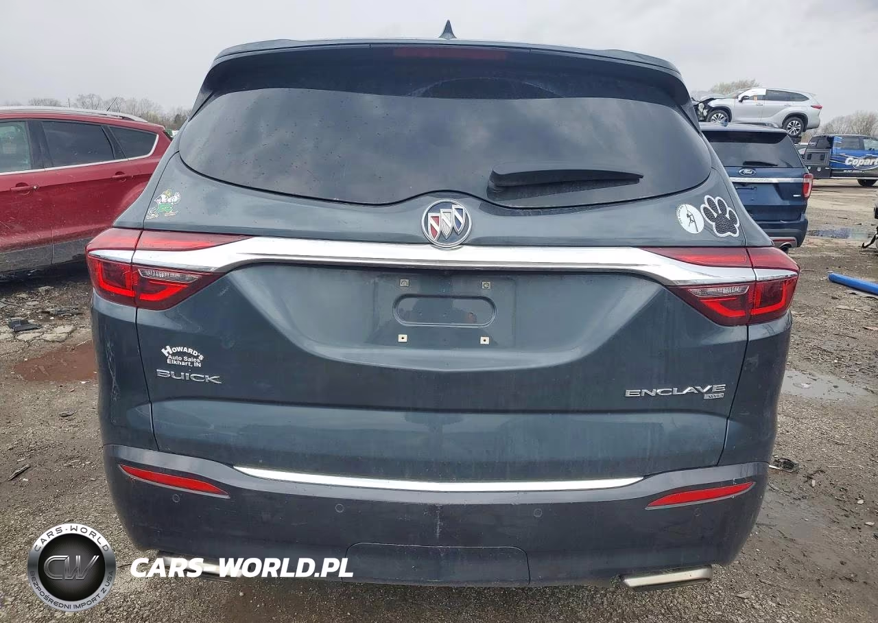 2018 Buick Enclave Premium VIN:5GAEVBKW0JJ133097 - 6