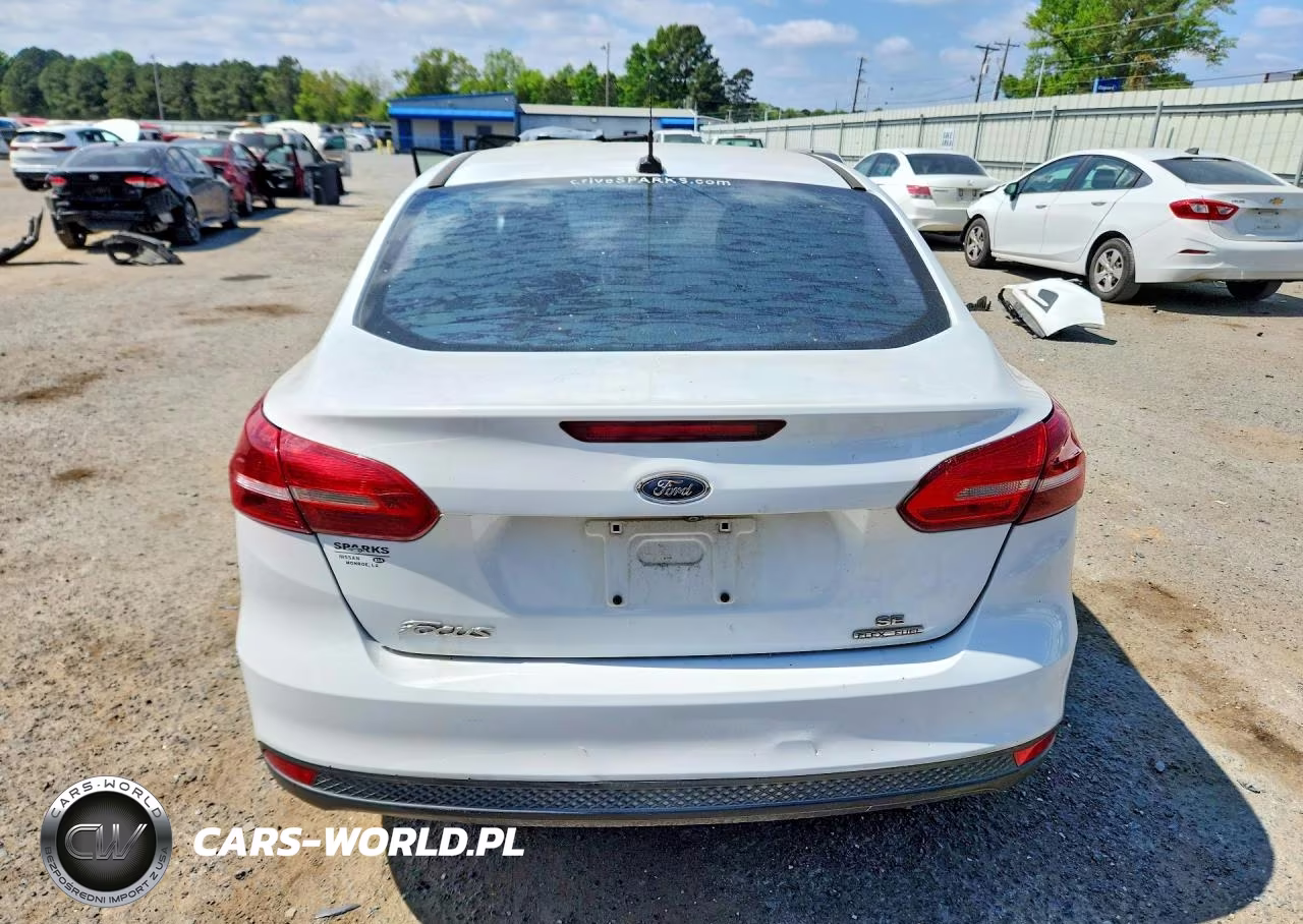 2016 Ford Focus Se VIN:1FADP3F29GL360583 - 6