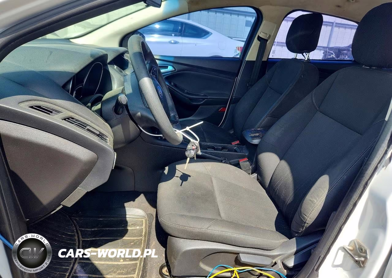 2016 Ford Focus Se VIN:1FADP3F29GL360583 - 7