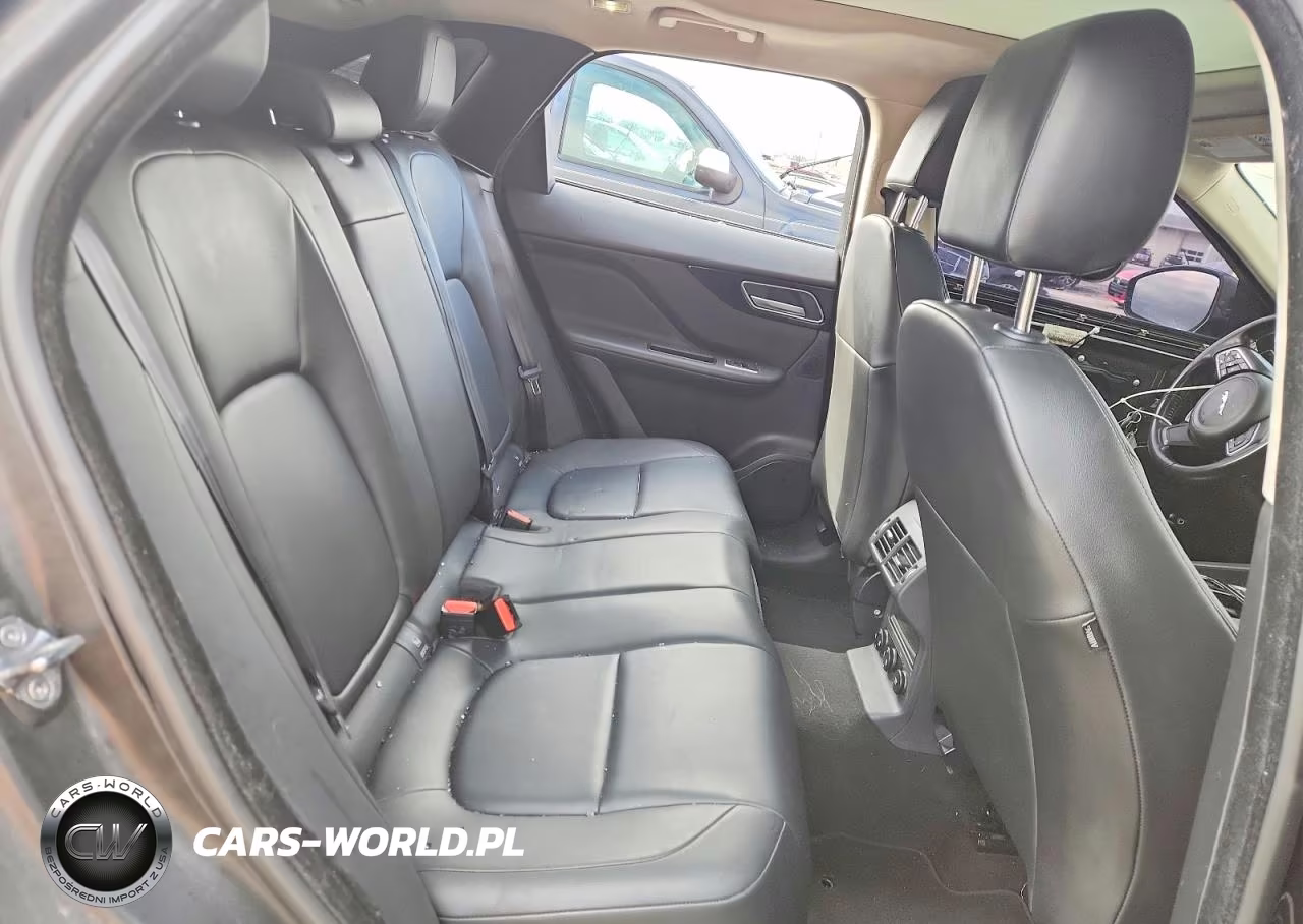 2019 Jaguar F-Pace VIN:SADCS2FX7KA601706 - 11