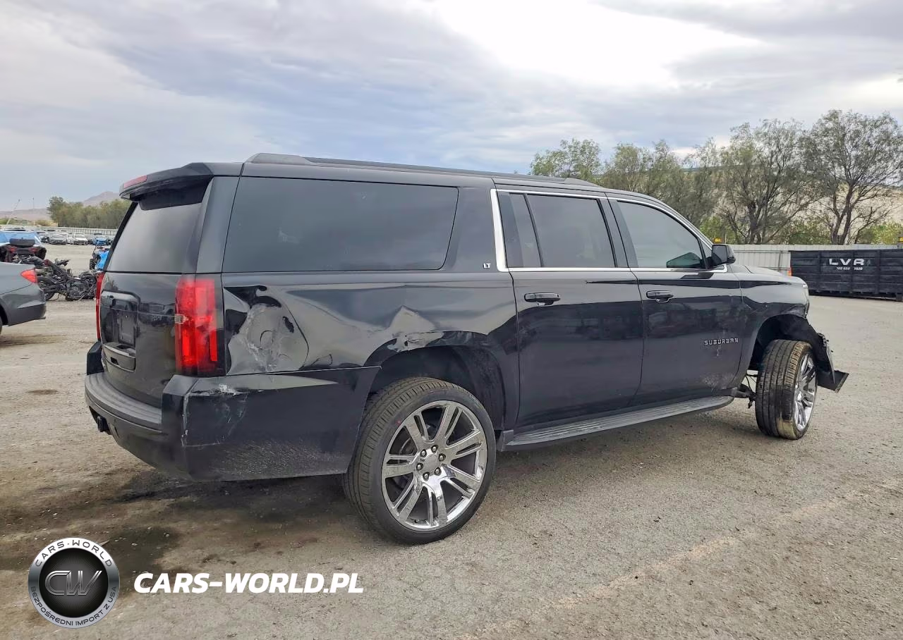 2018 Chevrolet Suburban C1500 Lt VIN:1GNSCHKCXJR143922 - 3