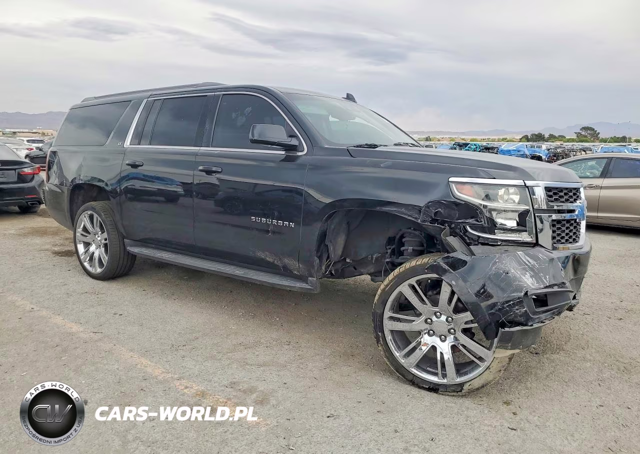 2018 Chevrolet Suburban C1500 Lt VIN:1GNSCHKCXJR143922 - 4