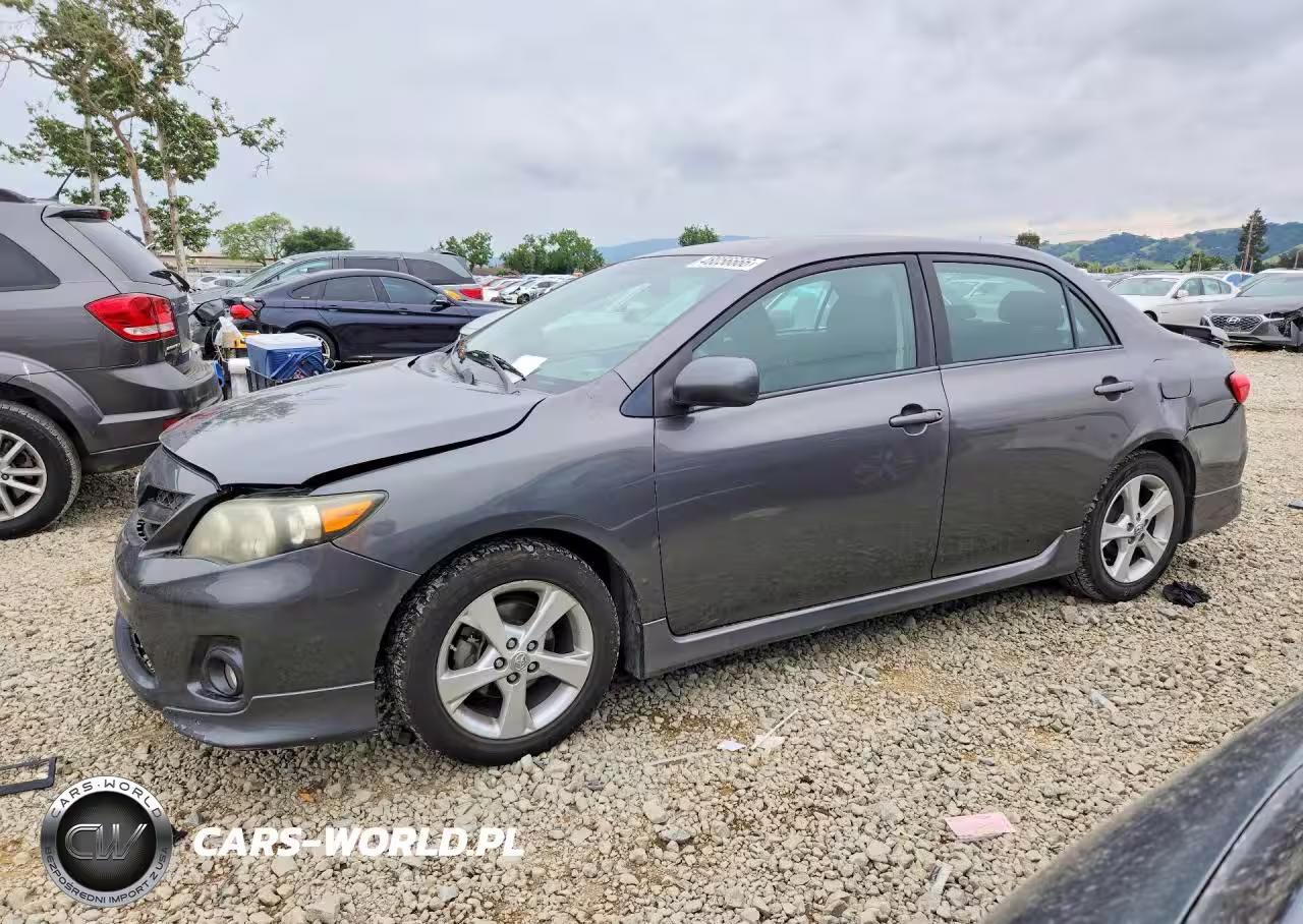 2013 Toyota Corolla S