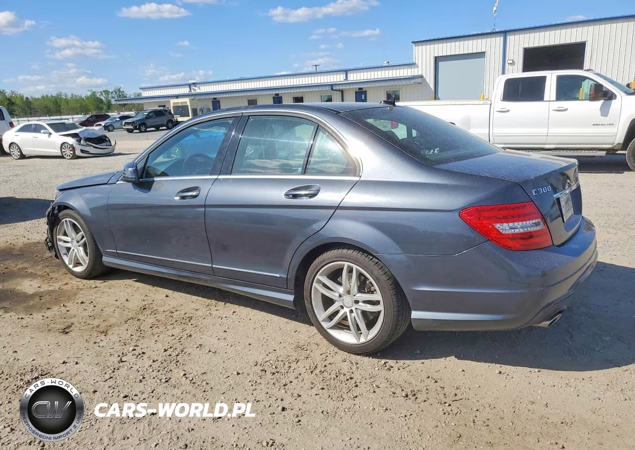2013 Mercedes-Benz C 300 4Matic VIN:WDDGF8AB4DG119541 - 2