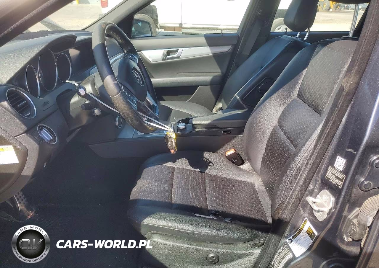 2013 Mercedes-Benz C 300 4Matic VIN:WDDGF8AB4DG119541 - 7
