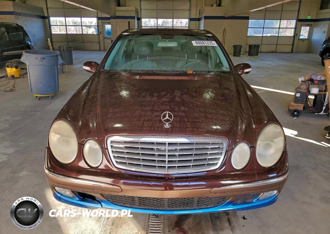 2008 Mercedes-Benz E-Class VIN:WDBUF65J43A305745 - 5