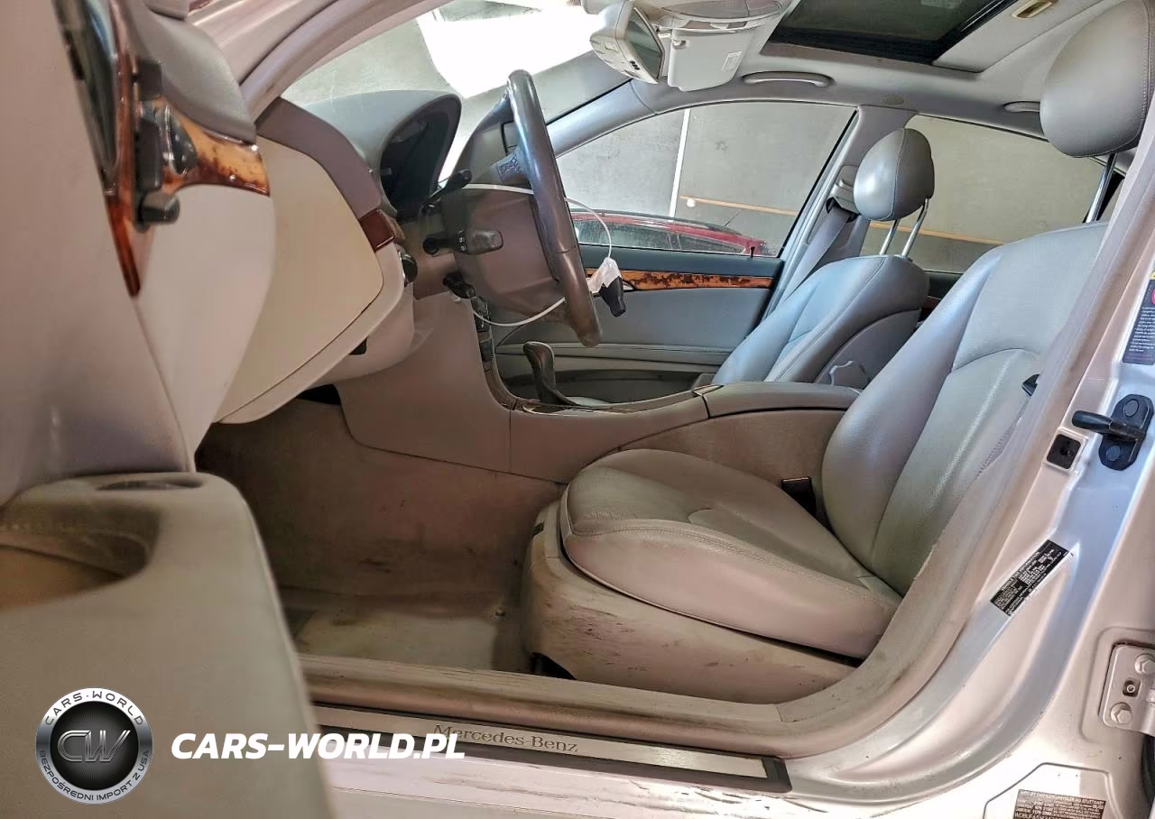 2008 Mercedes-Benz E-Class VIN:WDBUF65J43A305745 - 7