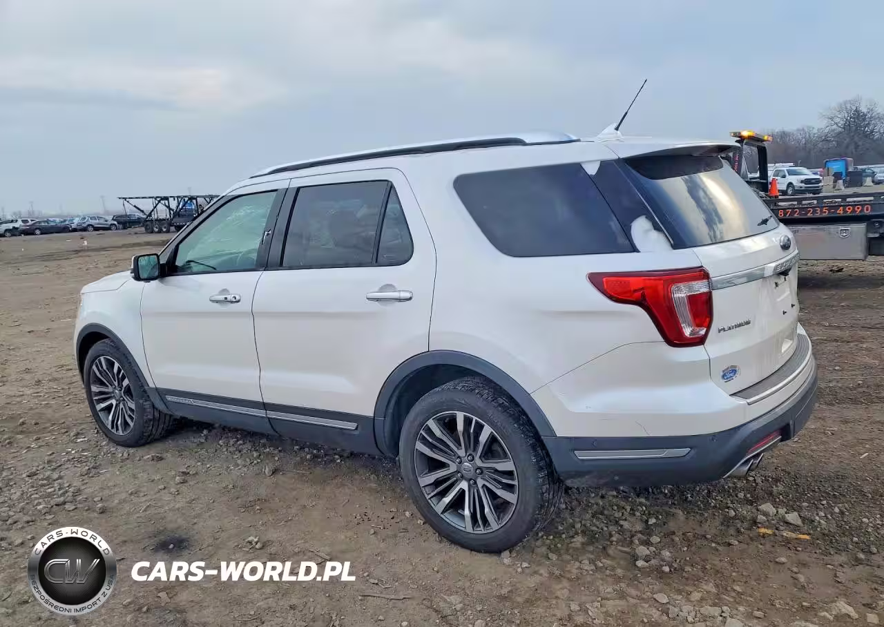 2018 Ford Explorer Platinum VIN:1FM5K8HT1JGA40718 - 2
