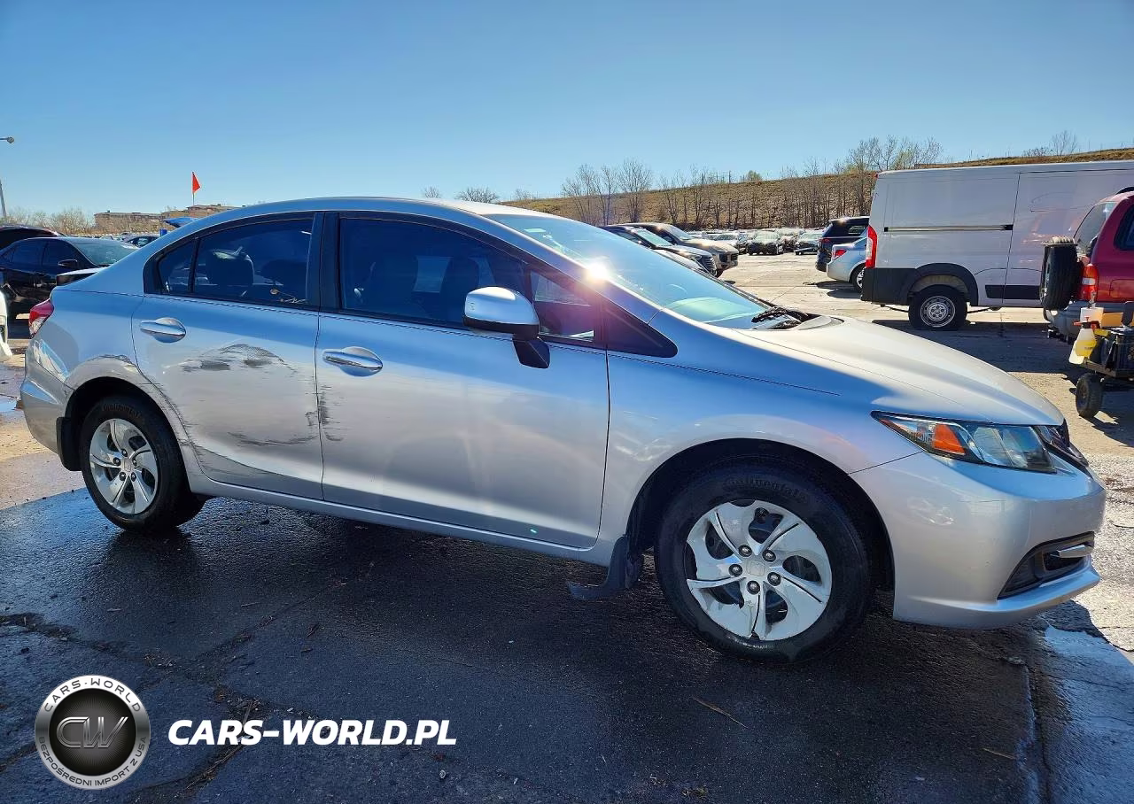 2013 Honda Civic Lx VIN:19XFB2F5XDE067270 - 4