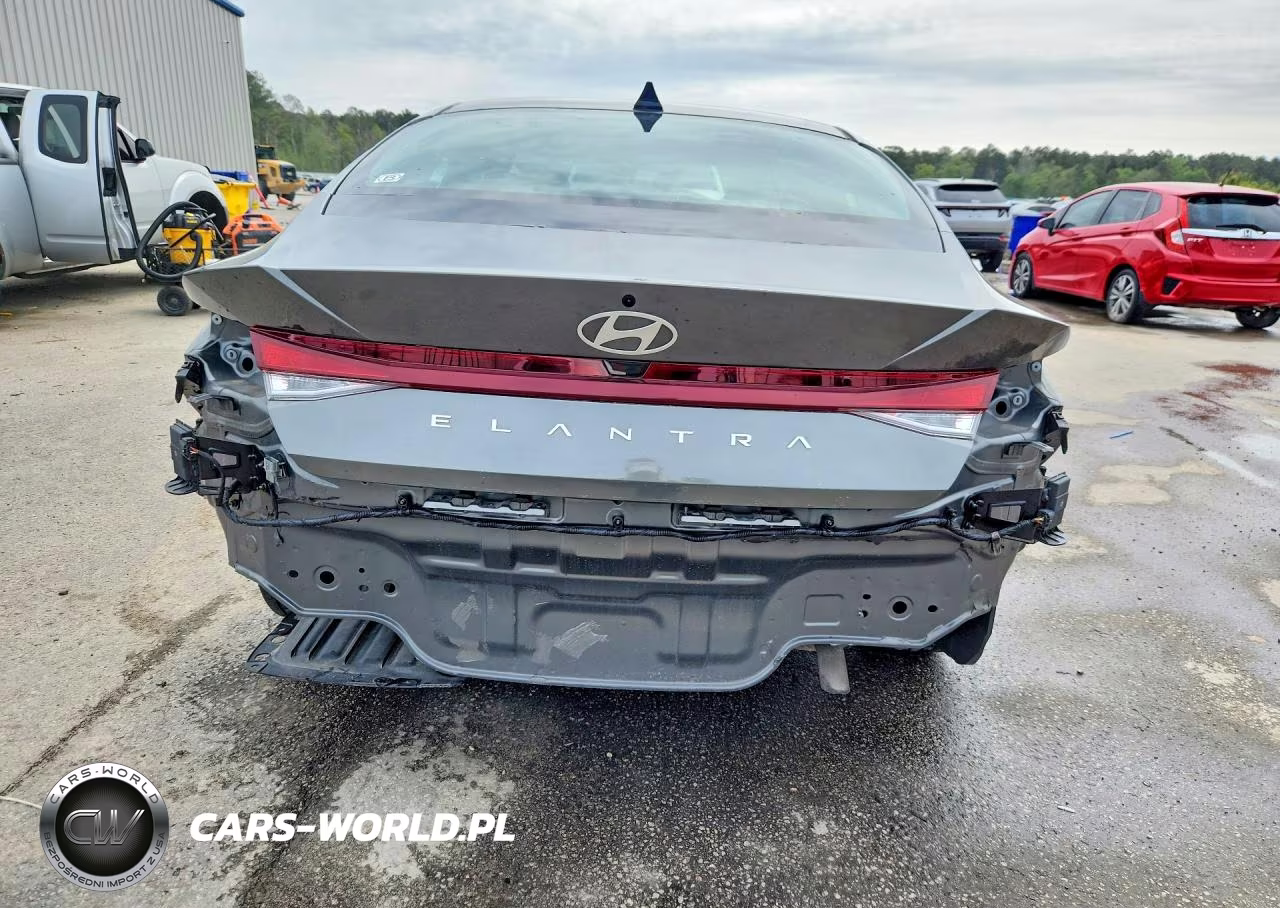 2025 Hyundai Elantra Se VIN:KMHLL4DG3SU881951 - 6