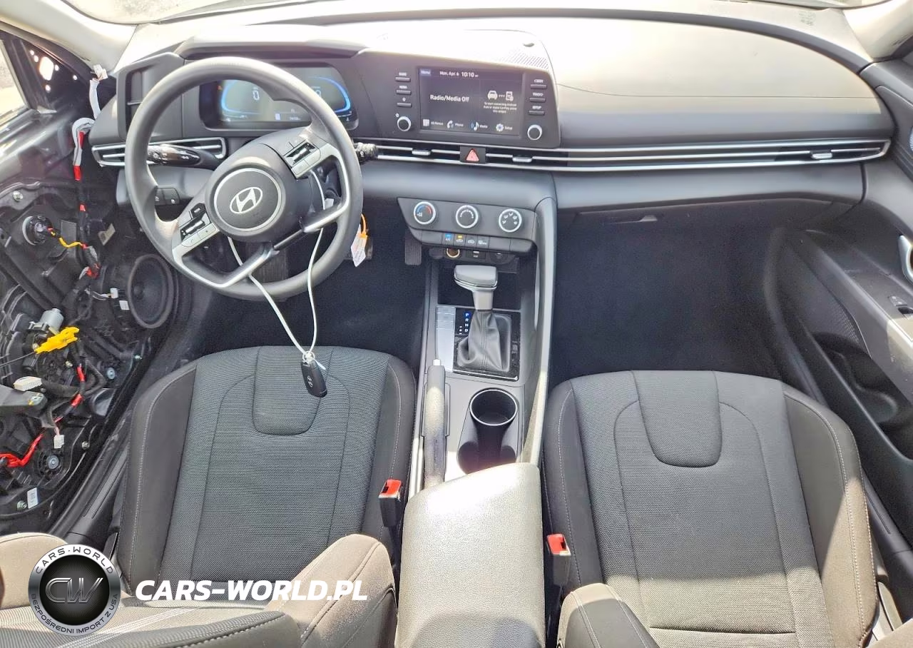 2025 Hyundai Elantra Se VIN:KMHLL4DG3SU881951 - 8
