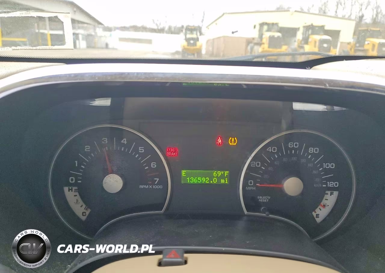 2010 Ford Explorer Xlt VIN:1FMEU6DE9AUA15959 - 9