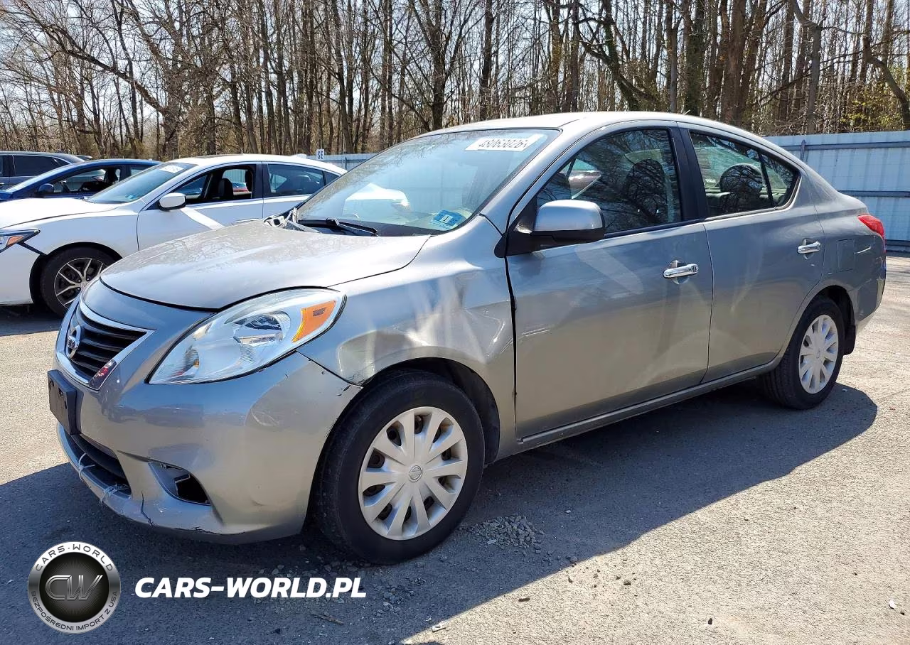 2012 Nissan Versa 1.6 S
