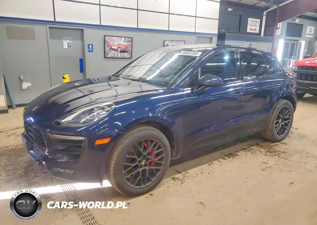 2018 Porsche Macan Gts