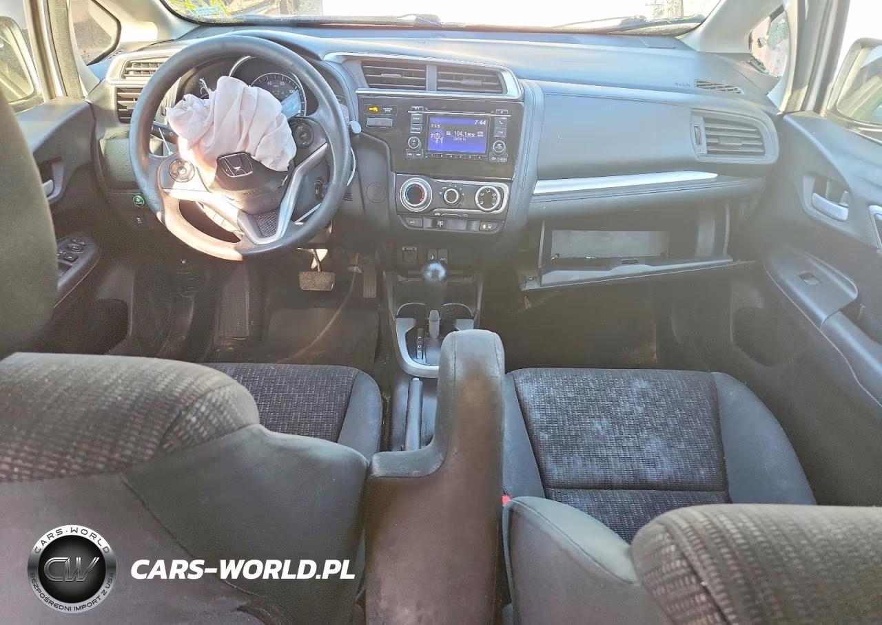 2017 Honda Fit Lx VIN:3HGGK5H57HM710769 - 8