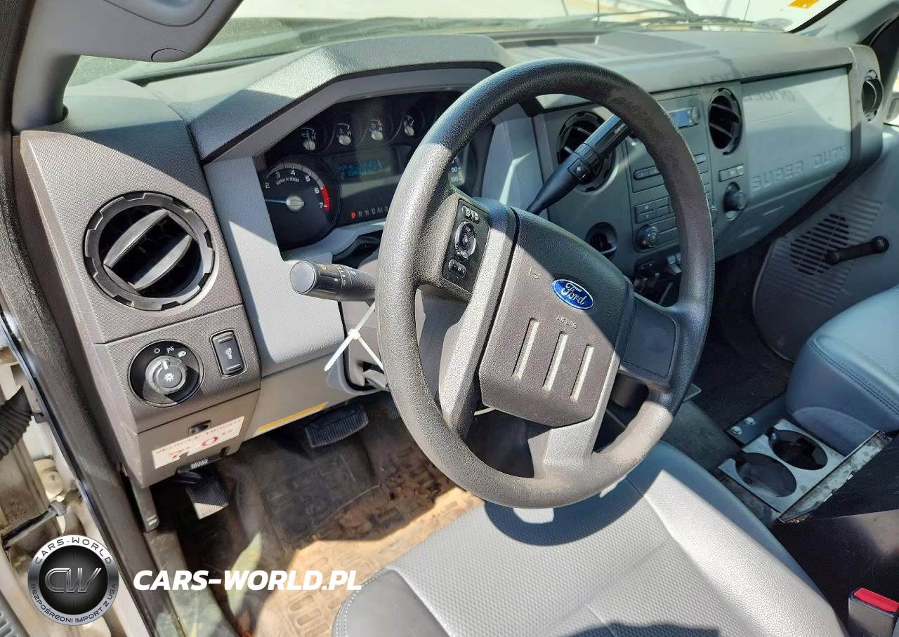 2013 Ford F250 Super Duty VIN:1FTBF2A66DEB82365 - 8
